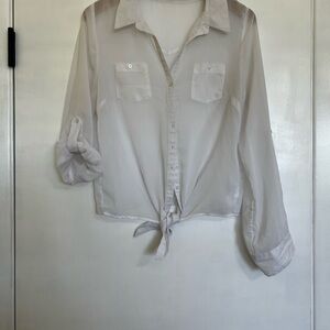Levi's White Button Down Shirt with Notched Collar and Tie Front